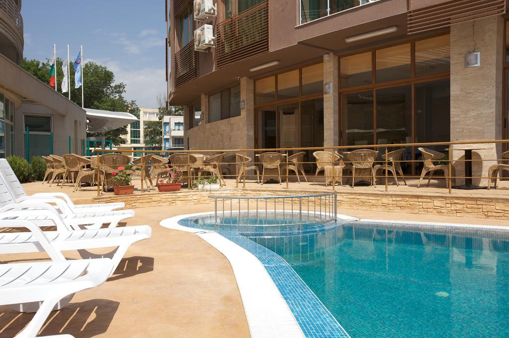 Briz - Seabreeze Hotel Slantschew brjag Exterior foto